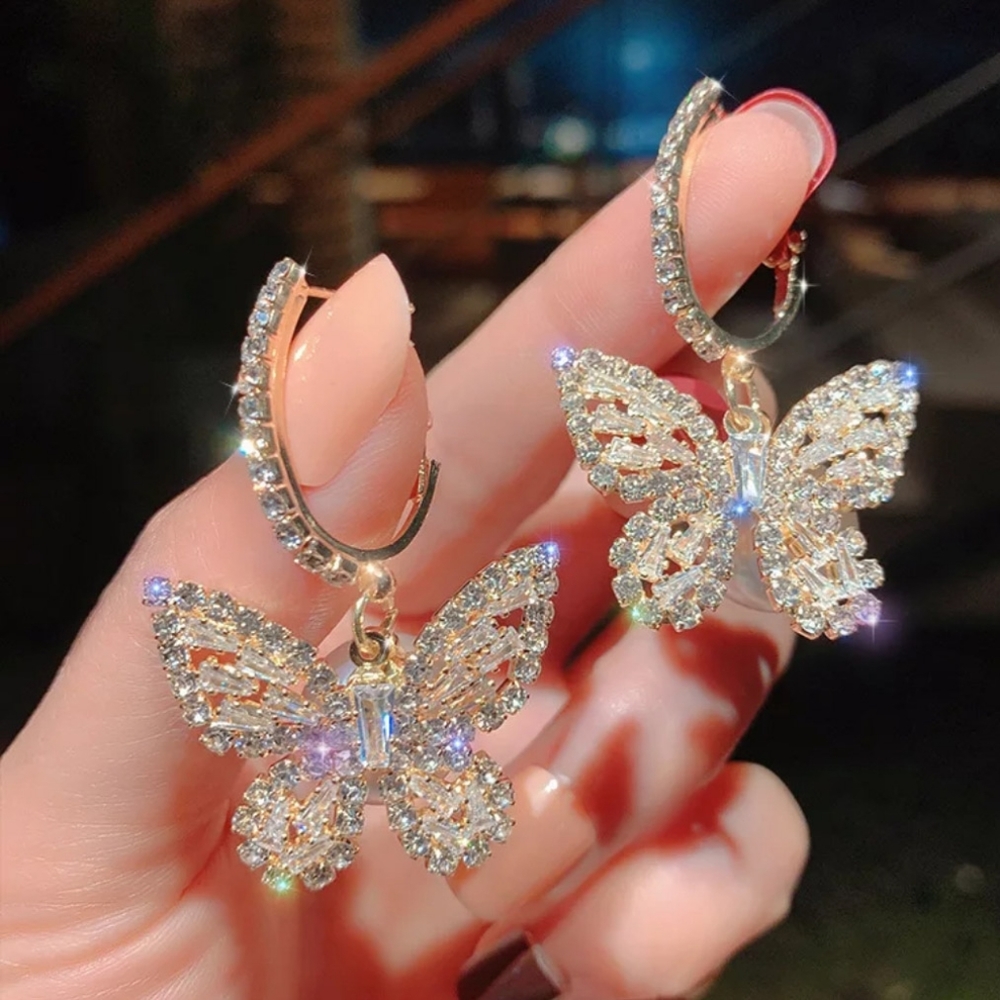 ๐18k Sparkling Zircon Butterfly Hoops - Picture 1 of 6